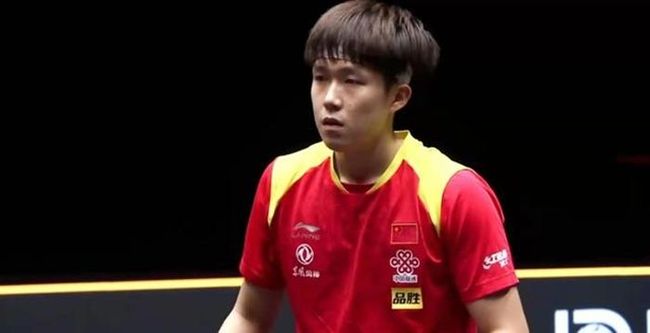 一份长期且 一份长期且