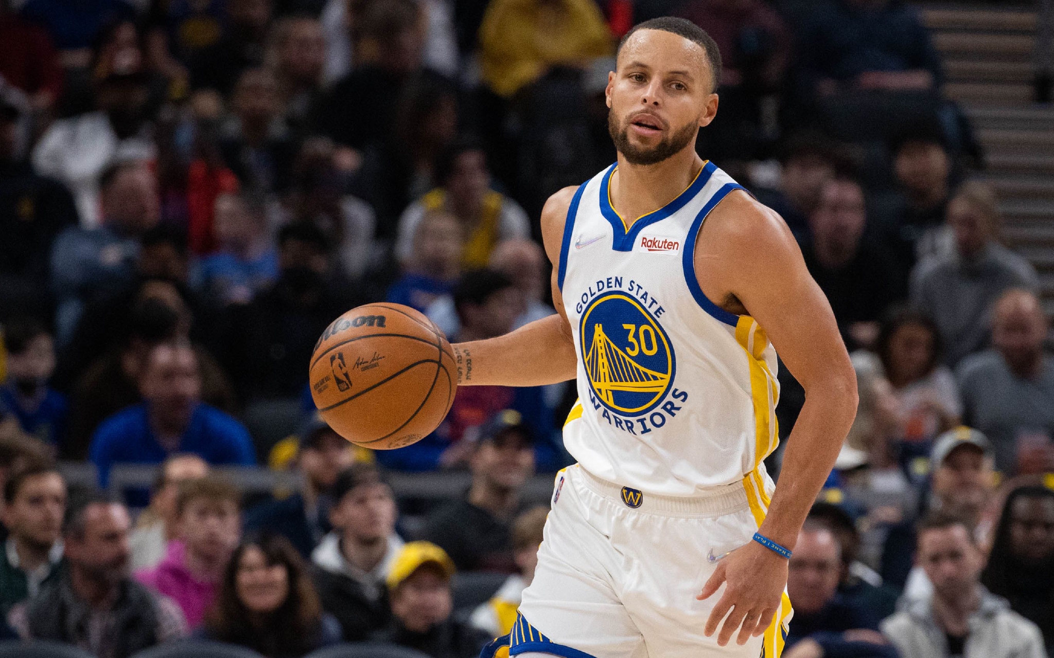 凭借多届大 凭借多届大