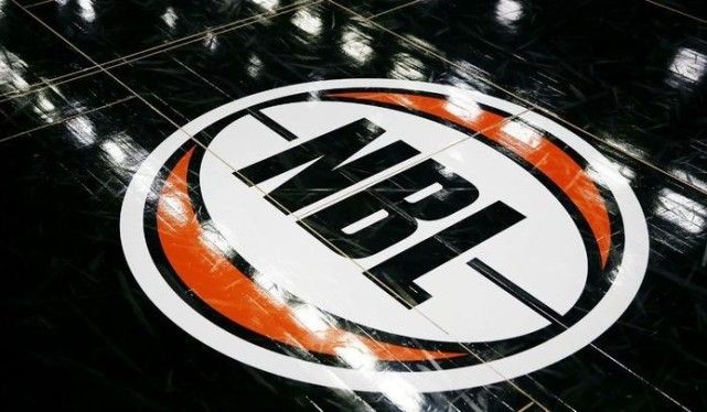 再逐步打开 再逐步打开